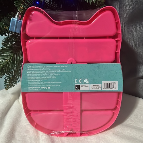 NEW- Squishmallow display holder: w/ 2” squishmallow (4) - Picture 2 of 7